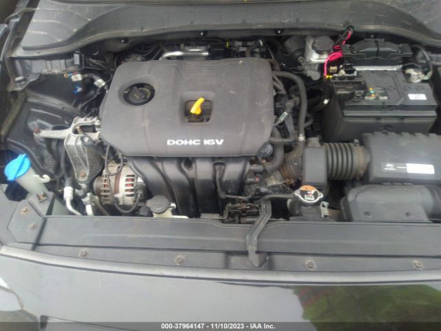 2018 HYUNDAI KONA KM8K2CAA6JU146162 Photo 9