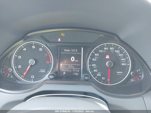WA1LFAFP0EA044095 Audi Q5 Premium Plus