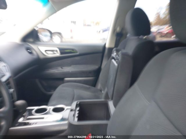 5N1AR2MN8EC717422 Nissan Pathfinder S