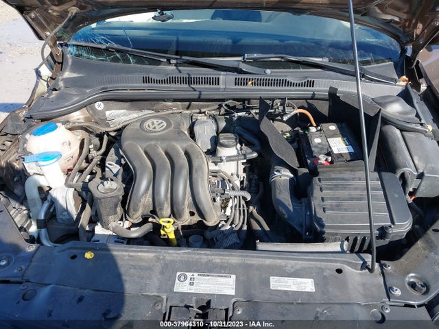 3VW2K7AJXFM254840 Volkswagen Jetta Sedan 2.0l S