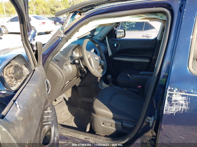 2010 CHEVROLET HHR LT VIN: 3GNBABDB6AS532173
