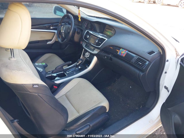 Продаж на аукціоні авто 2014 Honda Accord Ex-l V-6, vin: 1HGCT2B86EA000610, номер лоту: 37964401