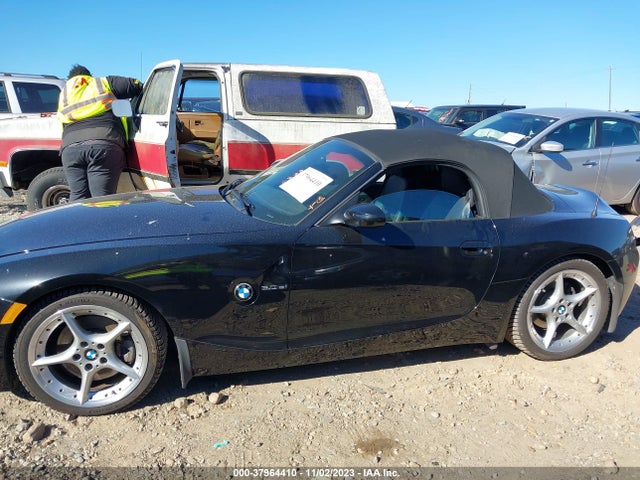2006 BMW Z4 3.0SI VIN: 4USBU53576LX01072