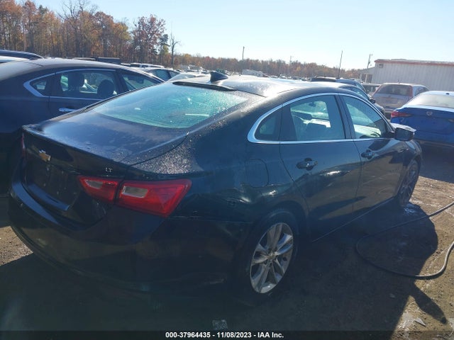 Chevrolet MALIBU LT 2018 1G1ZD5ST7JF153417 Image 4