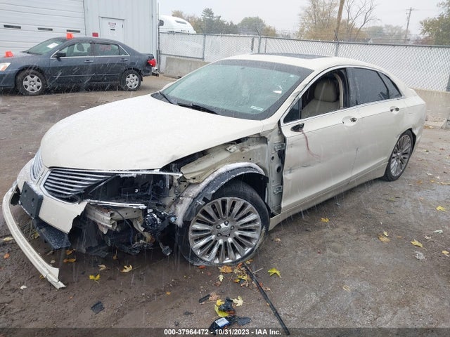 Lincoln MKZ 2016 3LN6L2J9XGR614912 Image 2