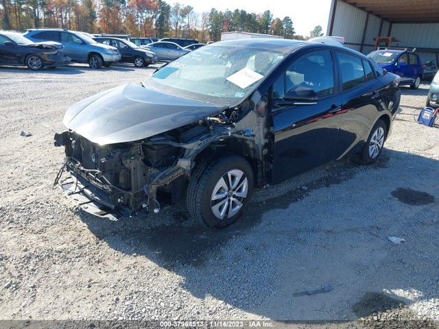 Toyota Prius Four 2016 JTDKARFU5G3524855 Image 2