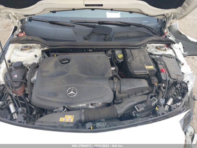 WDDSJ4EB7FN274224 Mercedes-Benz CLA 250