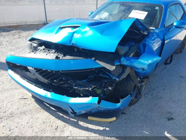 2C3CDZJG1KH758966 Dodge Challenger Gt