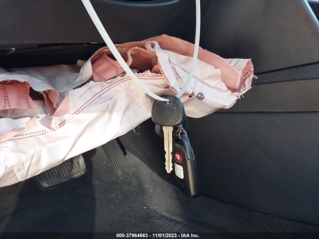 2019 HYUNDAI ELANTRA SE VIN: 5NPD74LF9KH419698