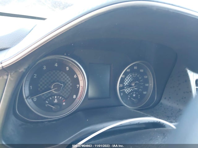 2019 HYUNDAI ELANTRA SE VIN: 5NPD74LF9KH419698