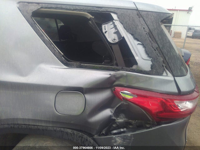 Chevrolet Traverse Ls 2019 1GNERFKW0KJ268390 Image 6