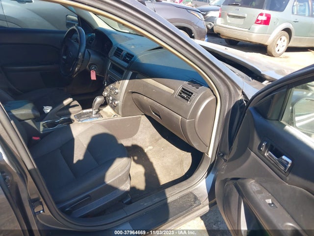 2010 FORD FUSION SE VIN: 3FAHP0HA6AR271700
