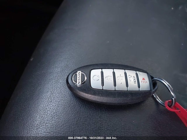2017 NISSAN PATHFINDER SL/PLATINUM/S/SV VIN: 5N1DR2MN0HC625268