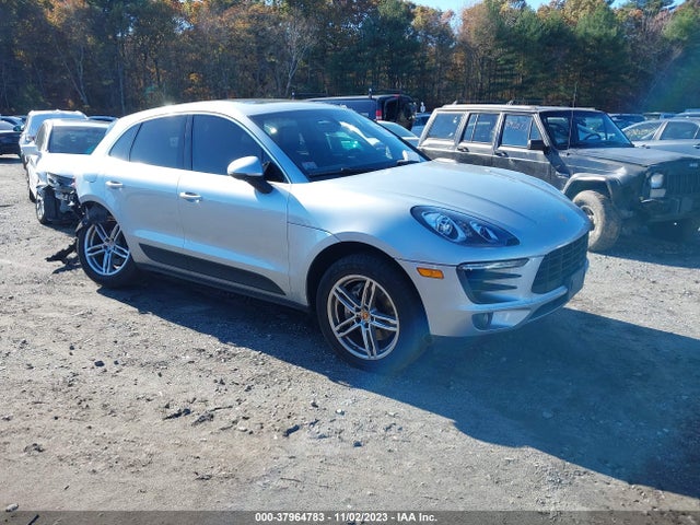 2015 PORSCHE MACAN WP1AB2A54FLB41423 Photo 0