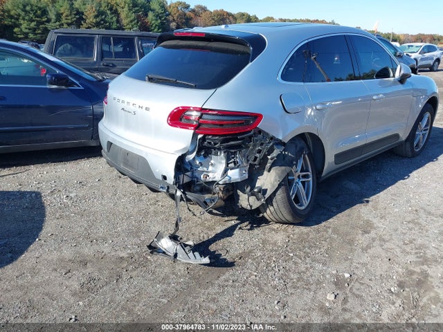 2015 PORSCHE MACAN WP1AB2A54FLB41423 Photo 5