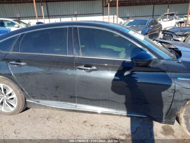 1HGCV3F93JA000271 Honda Accord Hybrid Touring