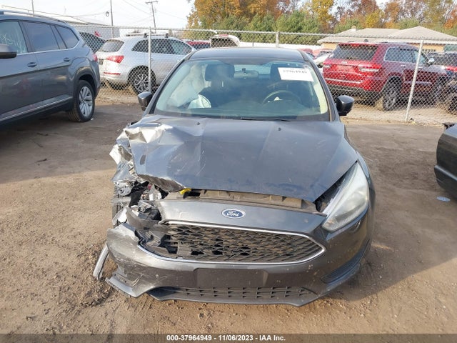 2016 FORD FOCUS SE VIN: 1FADP3K24GL403197