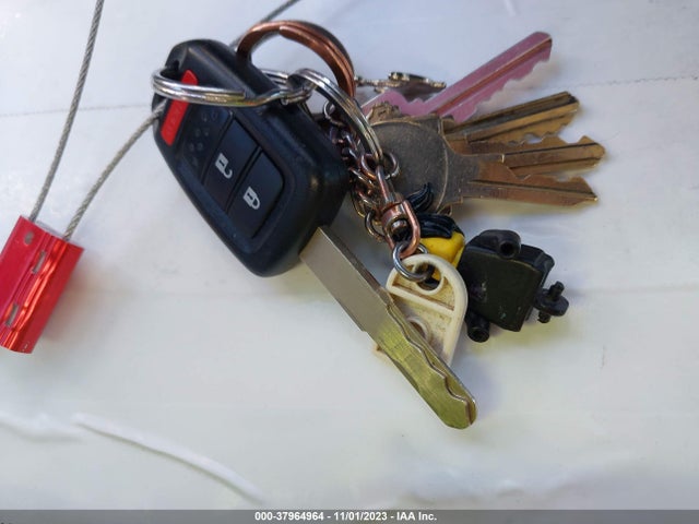 2016 HONDA FIT LX VIN: JHMGK5H58GS012948