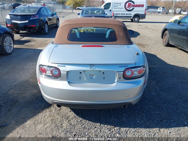 2006 MAZDA MX-5 GRAND TOURING VIN: JM1NC25F160121442