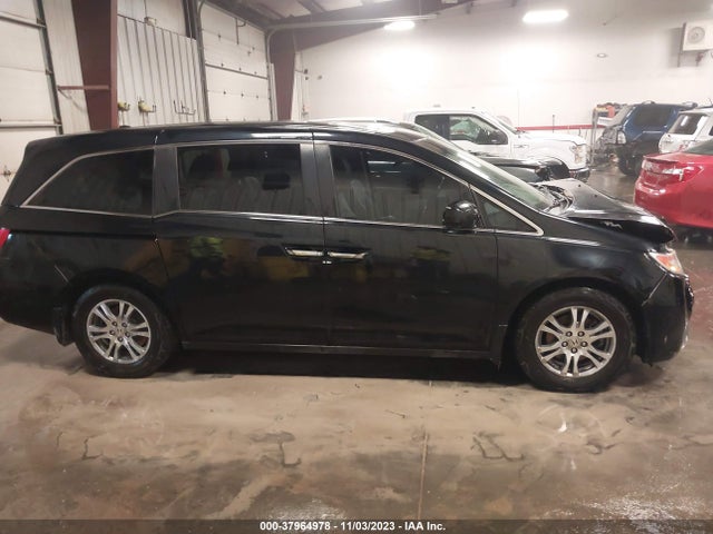 2011 HONDA ODYSSEY EX-L VIN: 5FNRL5H61BB051645