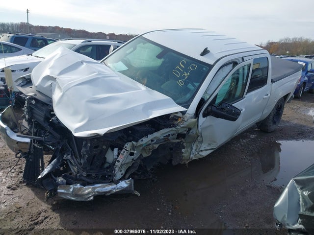 Chevrolet Silverado 1500 1lt 2018 3GCUKRER1JG297445 Image 2