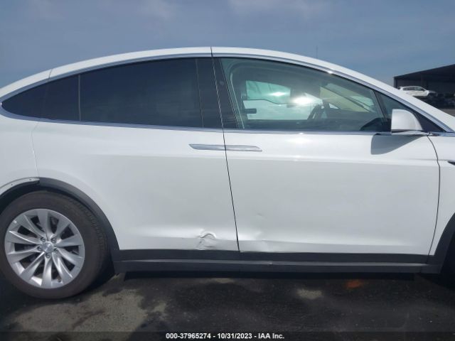 5YJXCAE2XJF116685 Tesla Model X 75d/100d/p100d