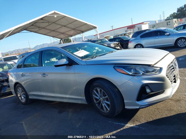 2018 HYUNDAI SONATA SE VIN: 5NPE24AF0JH693943