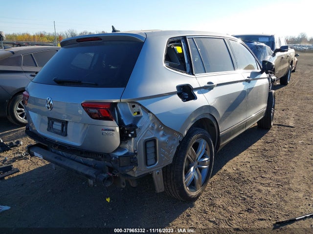 3VV2B7AX5LM153175 Volkswagen Tiguan 2.0t Se