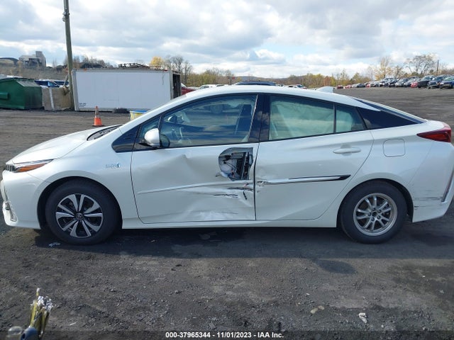 Toyota Prius Prime Plus/premium/advanced 2017 JTDKARFP5H3003940 Image 14