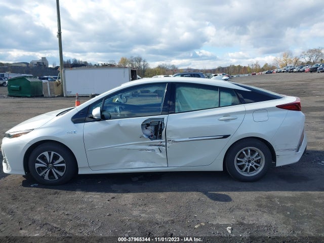 Toyota Prius Prime Plus/premium/advanced 2017 JTDKARFP5H3003940 Image 6