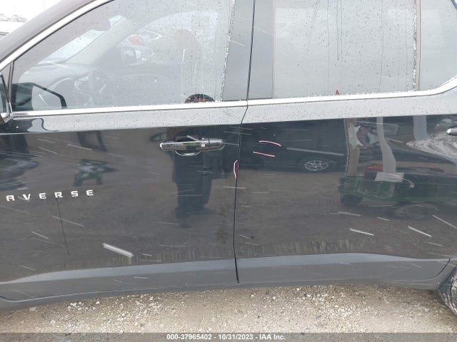 Chevrolet Traverse Ls 2018 1GNERFKW4JJ112979 Image 14