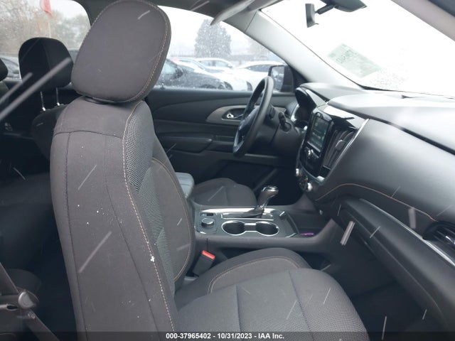 Chevrolet Traverse Ls 2018 1GNERFKW4JJ112979 Image 5