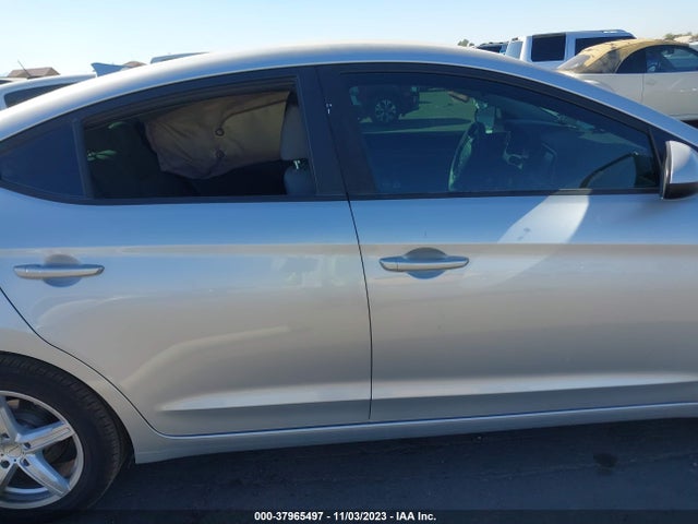 Aukcja sprzedaży 2018 Hyundai Elantra Sel, vin: 5NPD84LF7JH214134, numer aukcji: 37965497