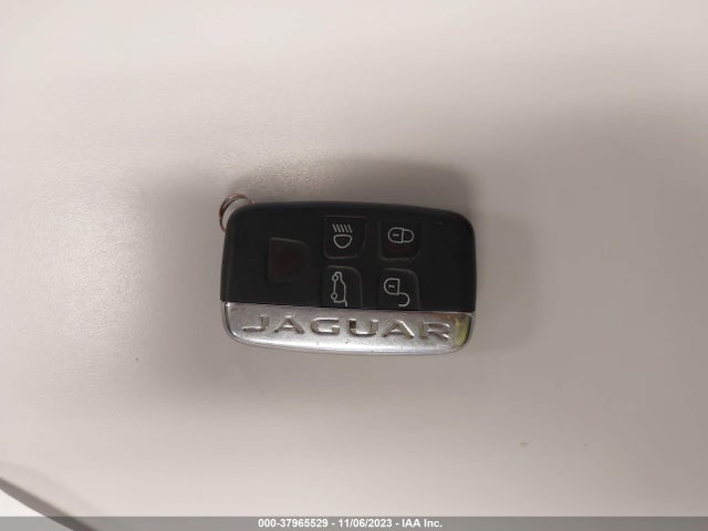 2014 JAGUAR XF SAJWA0EX4E8U18780 Photo 10