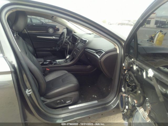 3FA6P0SU8GR320981 Ford Fusion Energi Titanium