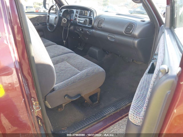2000 DODGE RAM 2500 ST VIN: 3B7KC26Z5YM212175