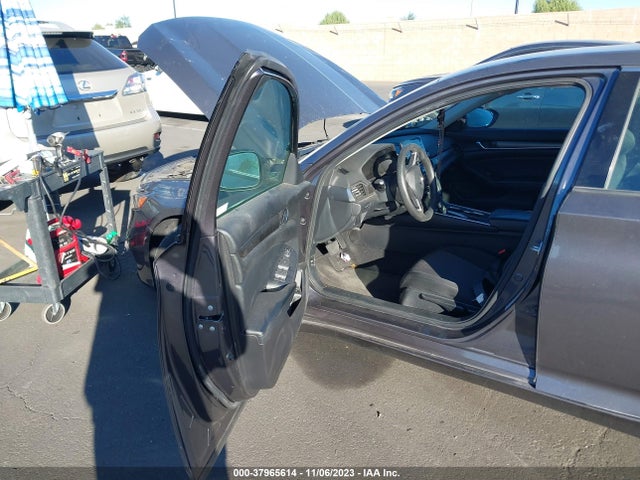 Honda ACCORD LX 2018 1HGCV1F19JA111485 Image 5