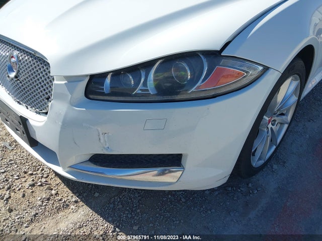 2014 JAGUAR XF SAJWA0ES2EPU30663 Photo 5