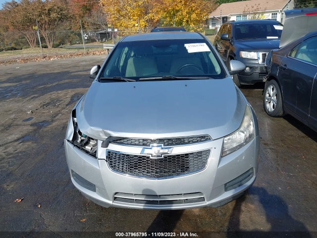 Chevrolet Cruze 1lt Auto 2014 1G1PC5SBXE7328969 Image 12