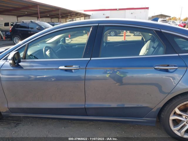 3FA6P0CD2KR237635 Ford FUSION SEL
