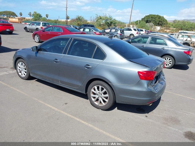 3VWD17AJ7EM442905 Volkswagen Jetta 1.8t Se