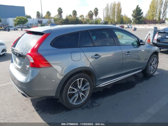 YV440MWK4H1031403 Volvo V60 CROSS COUNTRY