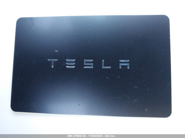Tesla Model 3 Long Range Dual Motor 2022 5YJ3E1EB0NF115611 Image 11