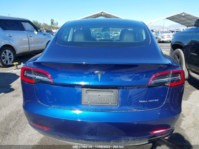 Tesla Model 3 Long Range Dual Motor 2022 5YJ3E1EB0NF115611 Image 16