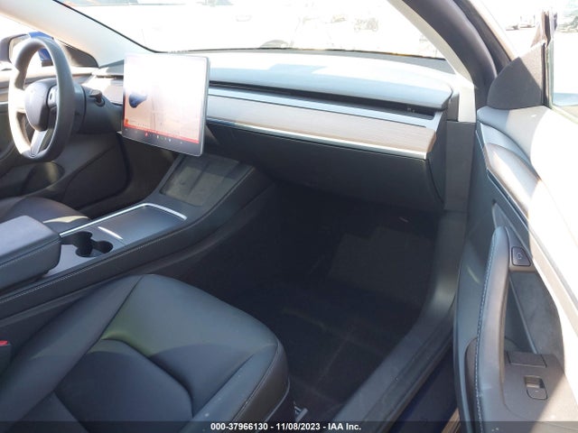 Tesla Model 3 Long Range Dual Motor 2022 5YJ3E1EB0NF115611 Image 5