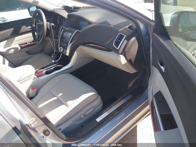 Acura TLX 2015 19UUB1F38FA019936 Image 5