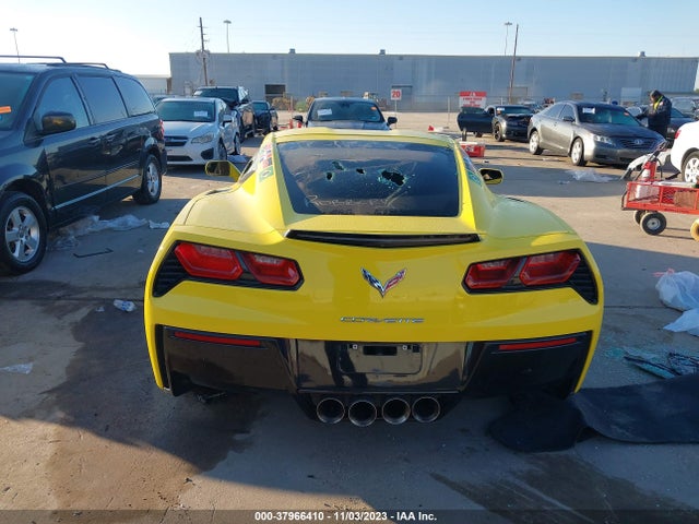 Chevrolet CORVETTE STINGRAY 2019 1G1YD2D70K5110538 Image 16