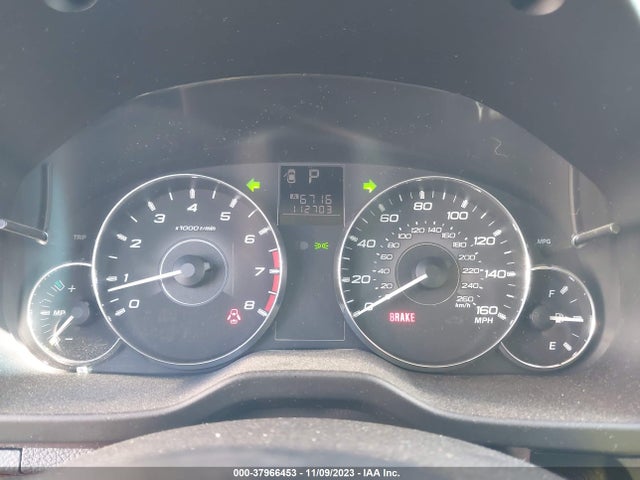 2011 SUBARU OUTBACK 3.6R LIMITED VIN: 4S4BREKC5B2415398