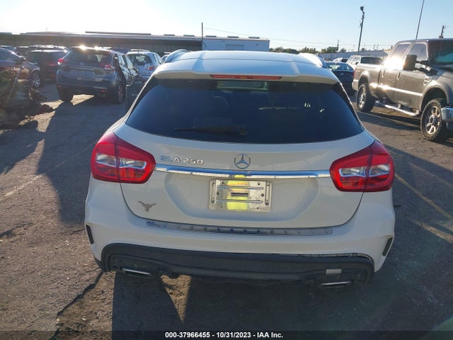 2017 MERCEDES-BENZ GLA 250 VIN: WDCTG4EB4HJ332856