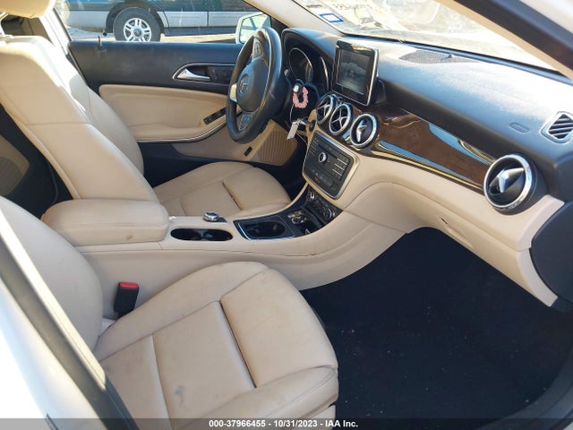 2017 MERCEDES-BENZ GLA 250 VIN: WDCTG4EB4HJ332856